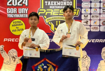 TIM TAEKWONDO ITD ADISUTJIPTO RAIH DUA MEDALI PERUNGGU DI KEJUARAAN NASIONAL BHAYANGKARA PRESISI II
