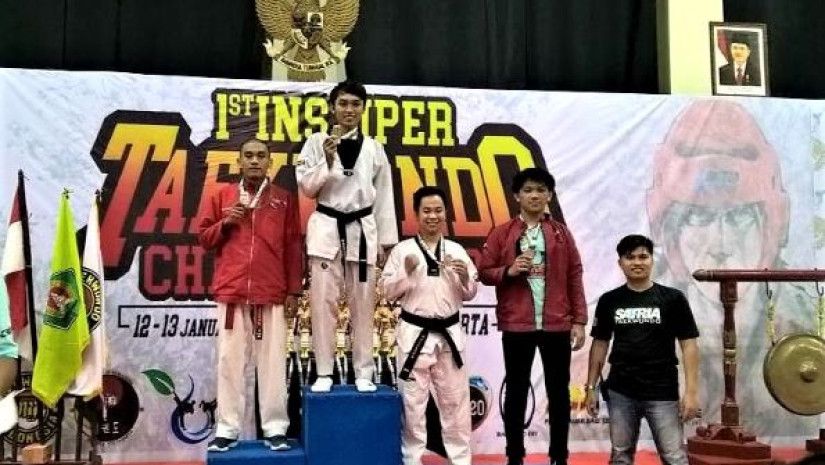 STTA RAIH 4 MEDALI TAEKWONDO INSTIPER CHAMPIONSHIP