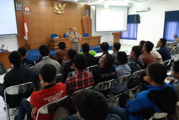 PELATIHAN PENGEMBANGAN KARIR BAGI ALUMNI DAN CALON ALUMNI DI STTA