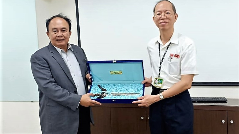STTA KUNJUNGI AIR ASIA COMPANY LIMITED DI TAIWAN
