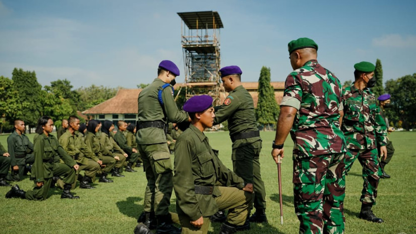 MENWA MANGGALA DIRGANTARA ITD ADISUTJIPTO IKUTI PENDIDIKAN DASAR CALON RESIMEN MAHASISWA MAHAKARTA SE-DIY