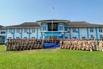 ITD ADISUTJIPTO TERIMA KUNJUNGAN ISTIMEWA DARI SMK PENERBANGAN ANGKASA MALANG