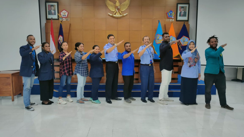AUDIENSI IPMA PAPUA DI YOGYAKARTA DENGAN REKTOR ITDA