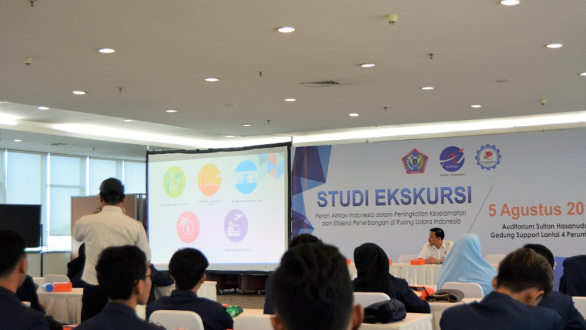 STUDY EXCURSIE MAHASISWA DEPARTEMEN INFORMATIKA STTA  KE JAKARTA – BANDUNG