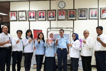 STTA KUNJUNGI PENGELOLA BANDARA INTERNATIONAL HANG NADIM BATAM