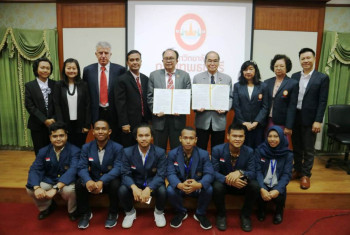 STTA JALIN KERJASAMA DENGAN BANGKOK THONBURI UNIVERSITY, THAILAND