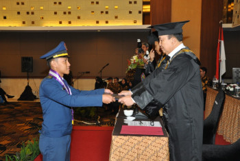 WISUDA PROGRAM SARJANA DAN DIPLOMA STTA 2019 DIHADIRI OLEH KETUM YASAU