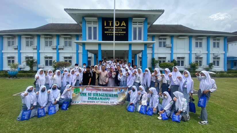 ITD ADISUTJIPTO TERIMA KUNJUNGAN INDUSTRI SMK NU SUKAGUMIWANG INDRAMAYU
